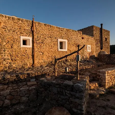 Can Toni Es Cucons * Sant Miquel de Balansat