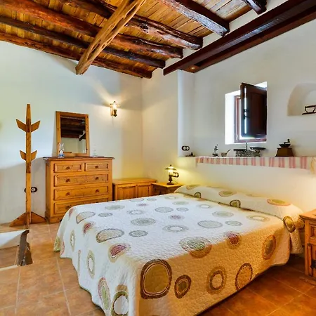 Can Toni Es Cucons Villa